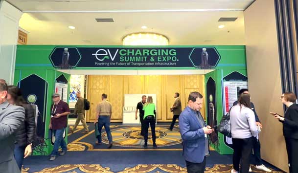 綠色征程，創(chuàng)新領(lǐng)航：鴻嘉利EVCS 2025展圓滿收官！(圖2)